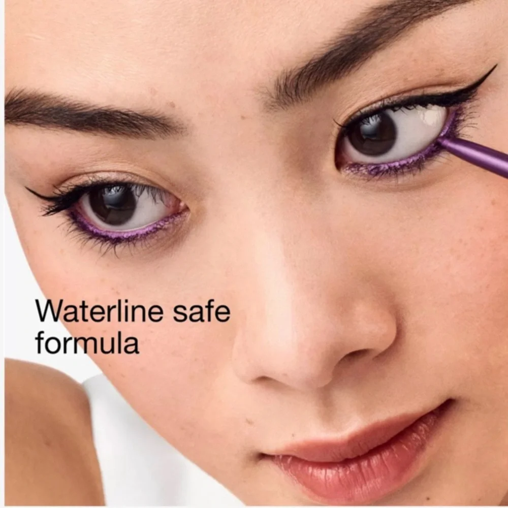 Clinique High impact Gel Tech Eyeliner Mini in Intense Black